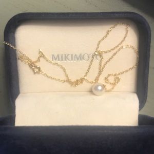 Pearl necklacd